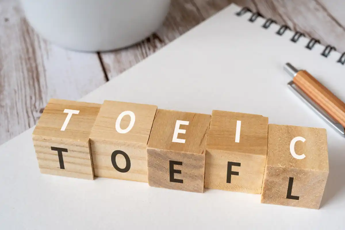 différence entre TOEIC et TOEFL